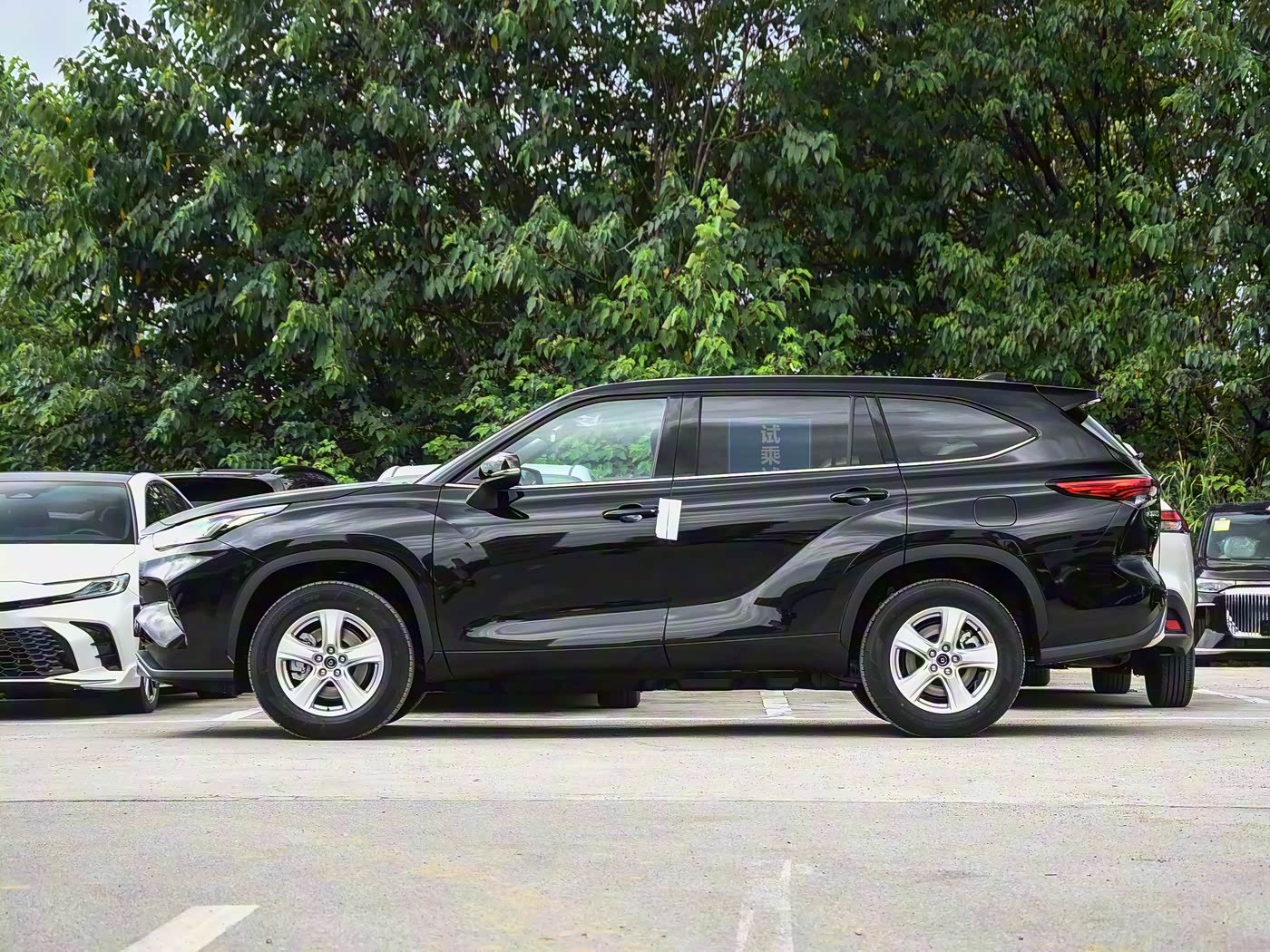 2025 Toyota Highlander